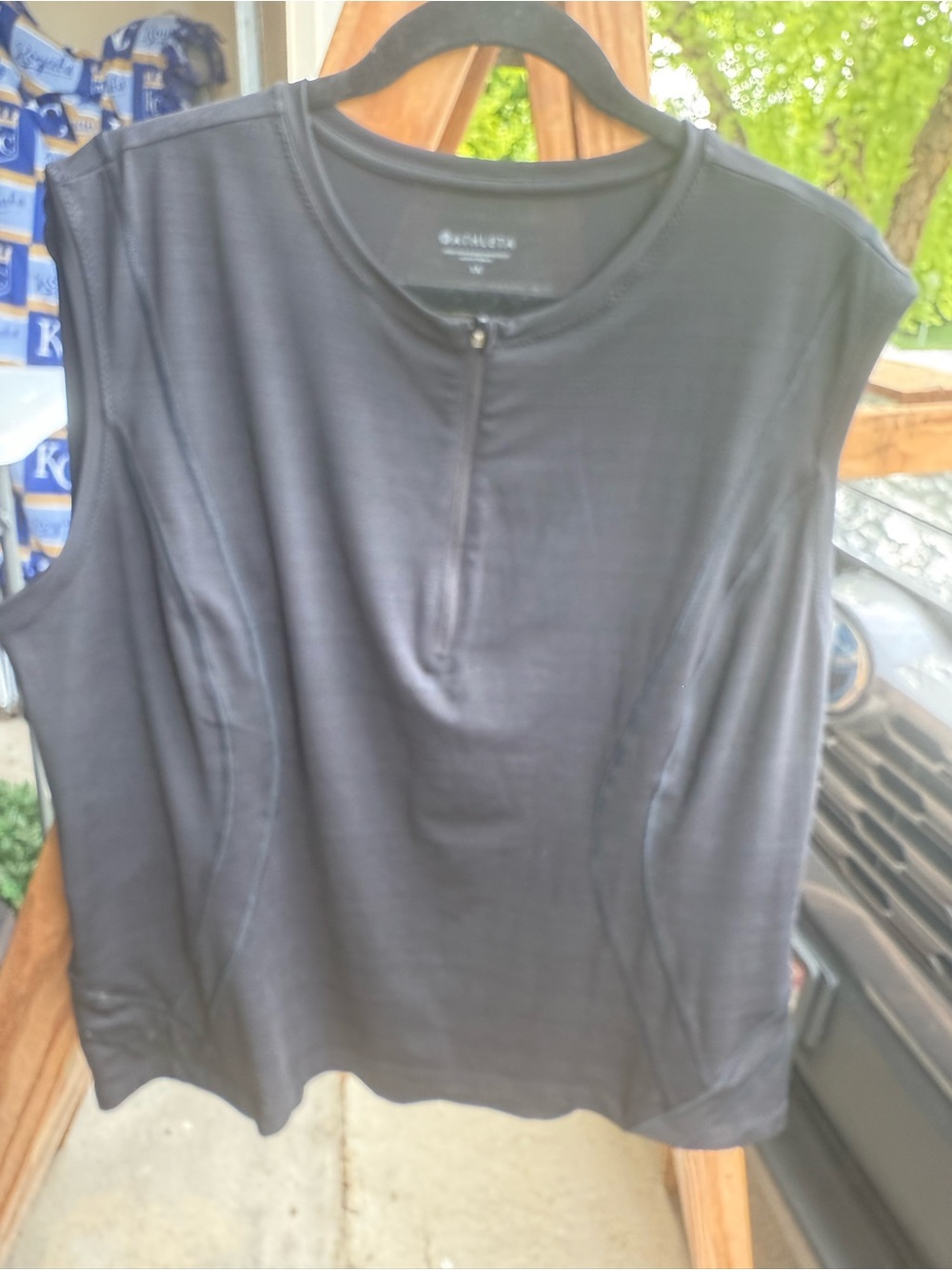 Athleta Black Sleeveless Zip-Front Tank
